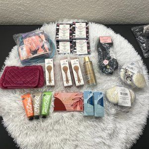 Makeup Skincare Bundle Kit Box FabFitFun 2021